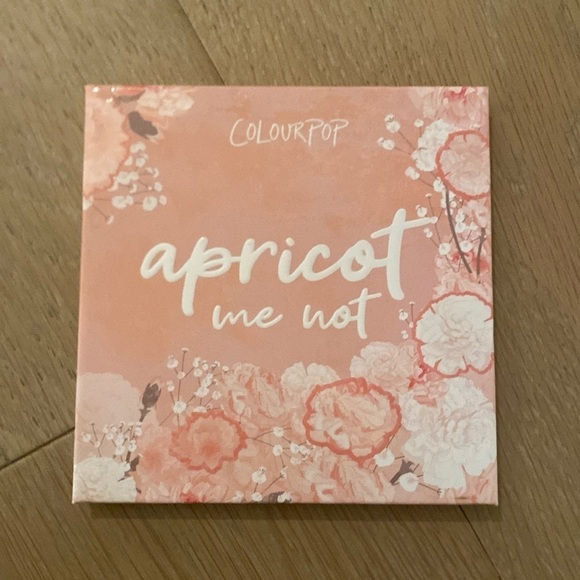 Colourpop Apricot me not pressed powder palette - Picture 1 of 5